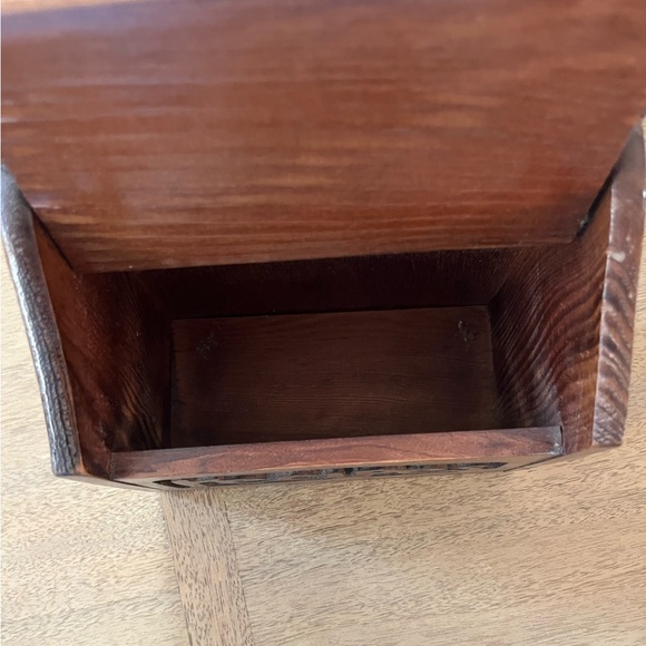 Vintage 1970s Wooden Farmhouse Style Recipe Box - Picture 8 of 10